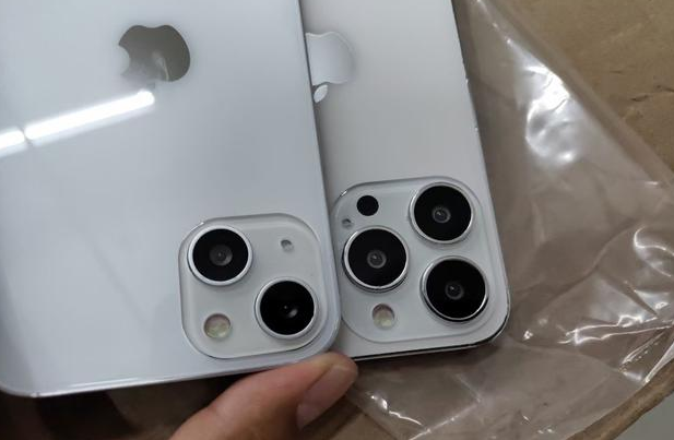 昭平苹果手机维修分享iPhone 13‌机模长什么样 
